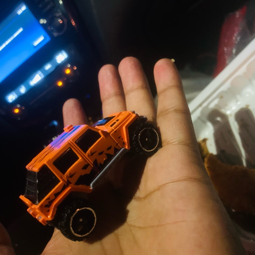 Matchbox - Jeep Wrangler Superlift - Orange - Die-Cast Car
